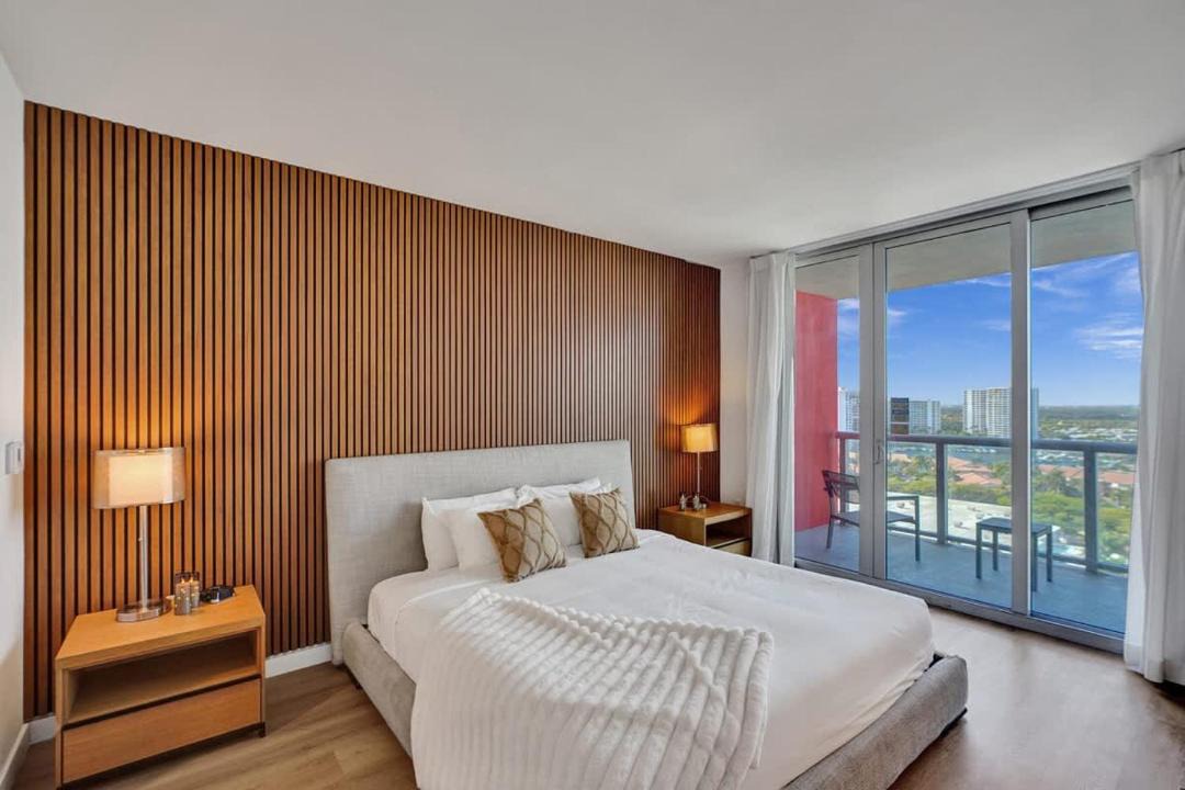 Photo of Bedroom in Hallandale Beach