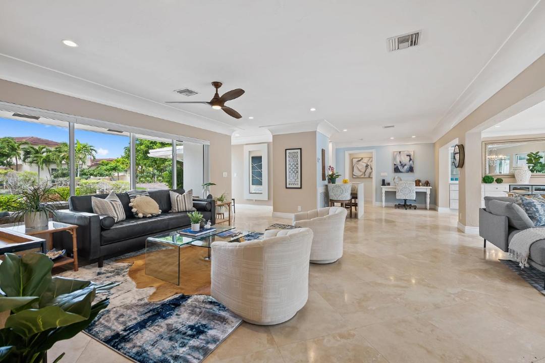 Photo of Others in Bermuda Riviera