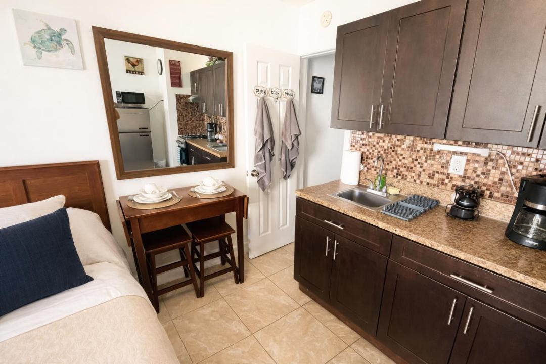 Photo of Kitchen in Hollywood South Central Beach