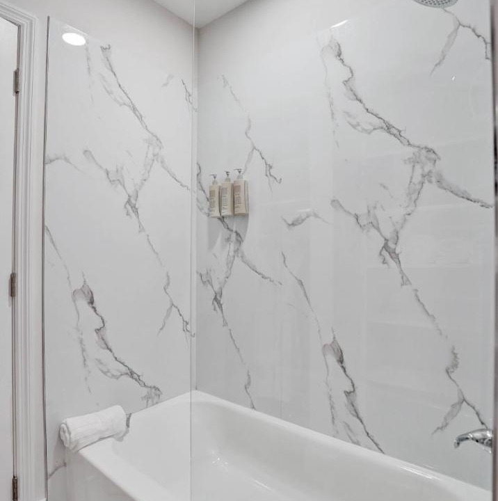 Photo of Bathroom in Galt Mile