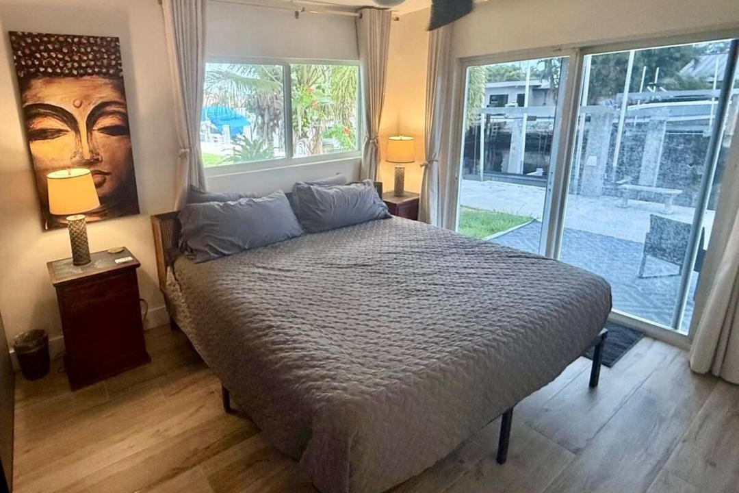 Photo of Bedroom in Wilton Manors