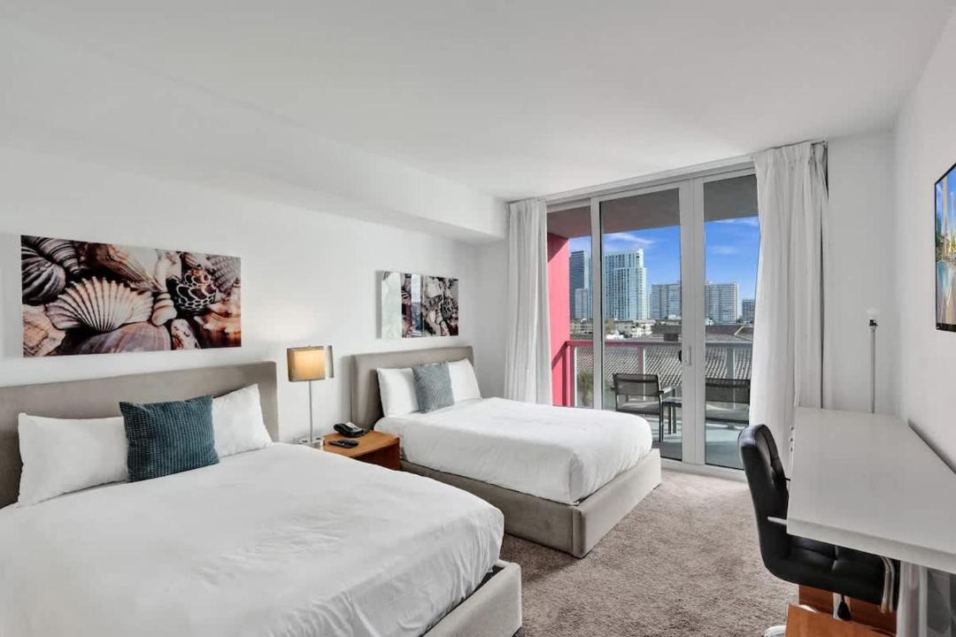 Photo of Bedroom in Hallandale Beach