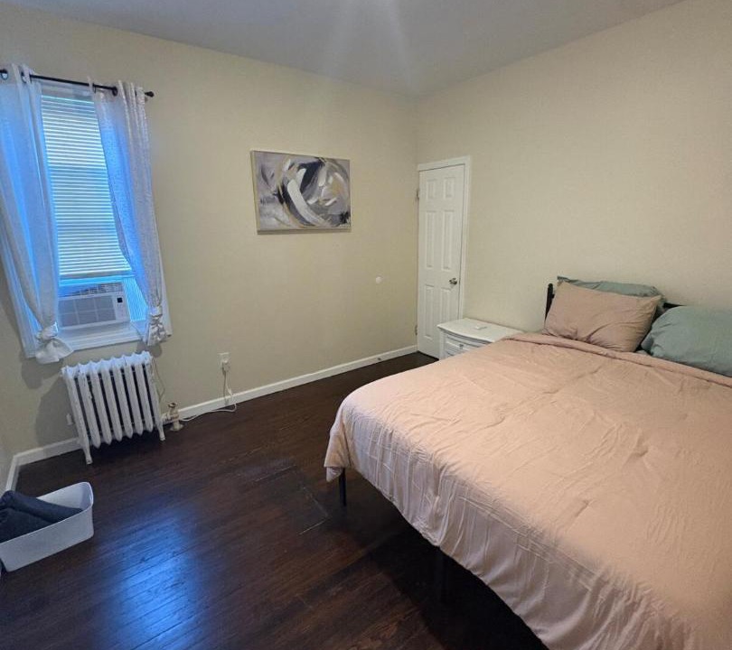 Photo of Bedroom in Lower Vailsburg