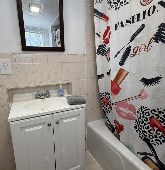Photo of Bathroom in Perth Amboy