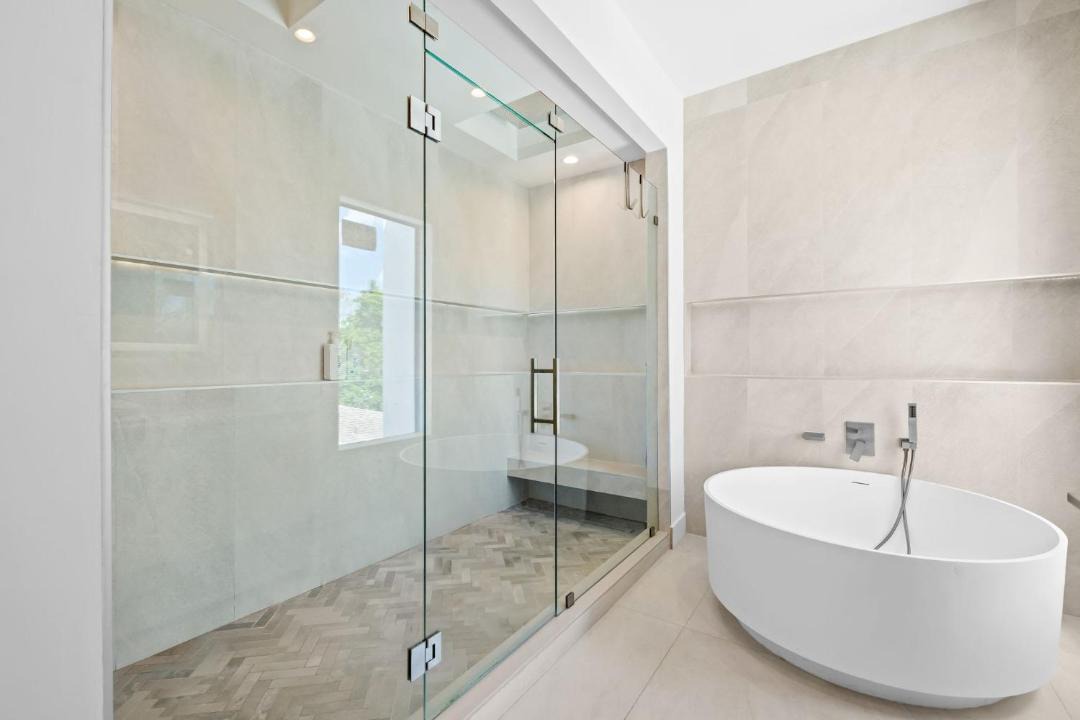 Photo of Bathroom in Victoria Park