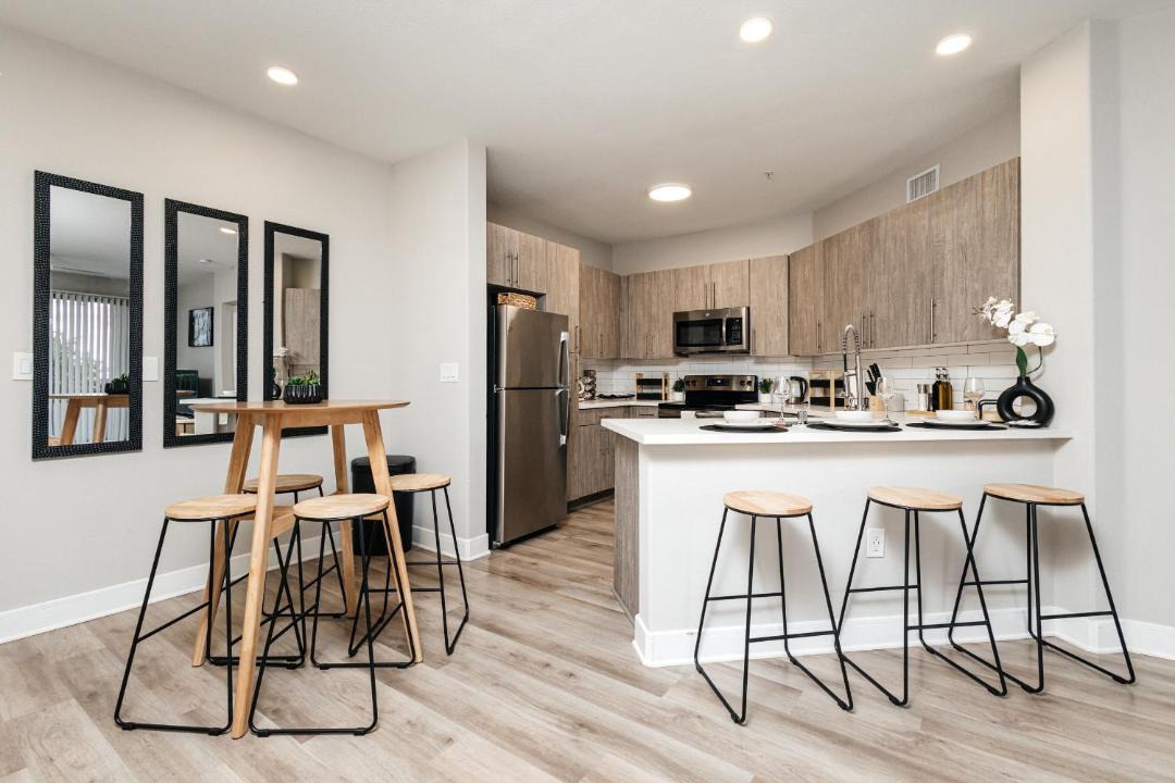 Photo of Kitchen in Warner Center