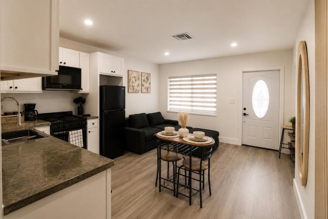 Photo of Kitchen in Central Fort Lauderdale