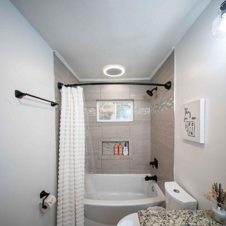 Photo of Bathroom in Geyser Crest