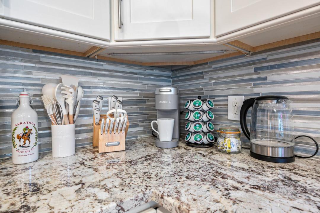 Photo of Kitchen in Geyser Crest