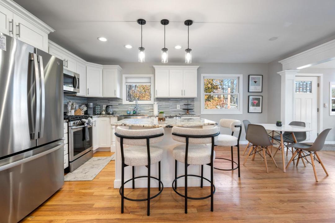 Photo of Kitchen in Geyser Crest