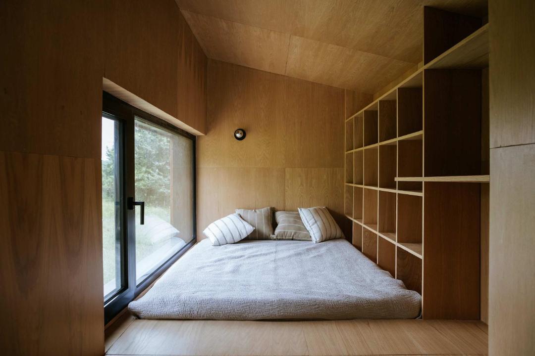Photo of Bedroom in Hollowville