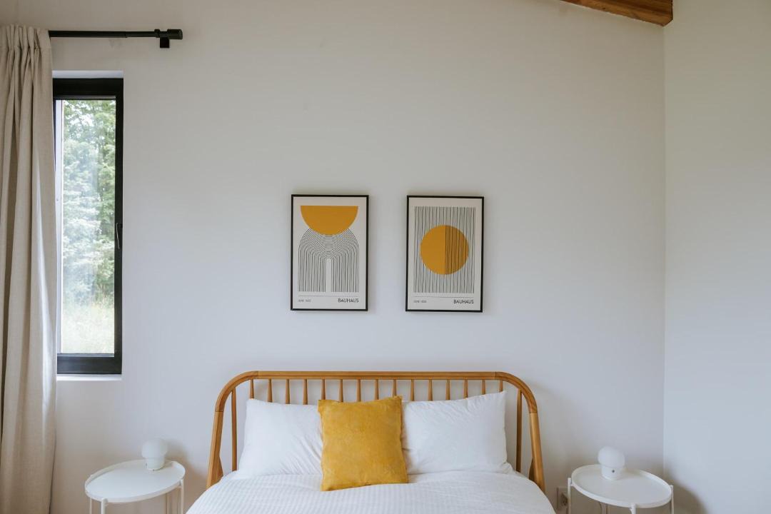 Photo of Bedroom in Hollowville
