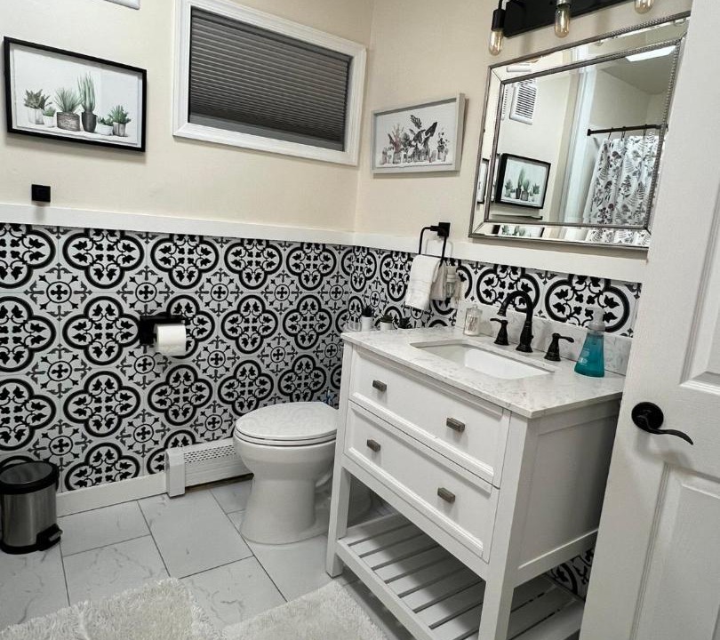 Photo of Bathroom in The Waterfront