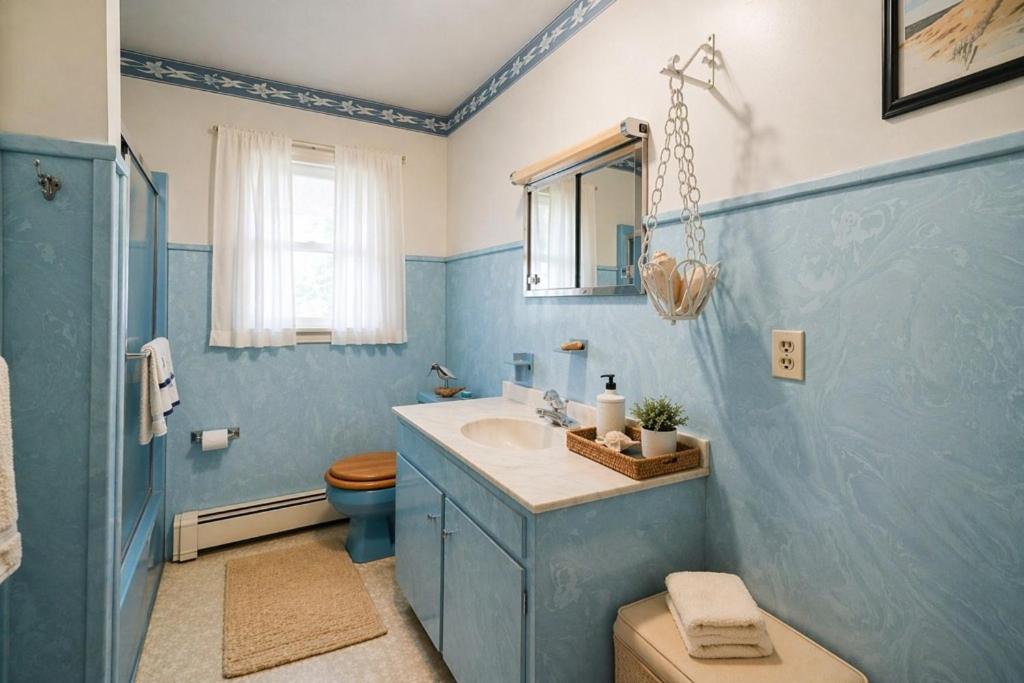Photo of Bathroom in Broadkill Beach