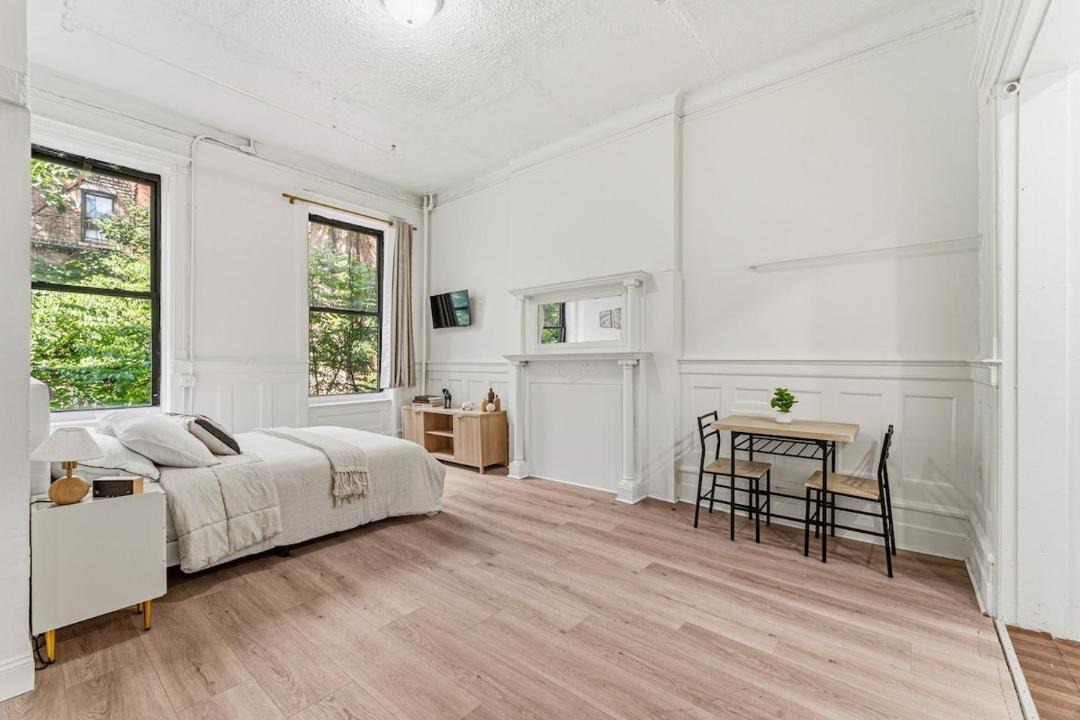 Photo of Bedroom in Washington Heights