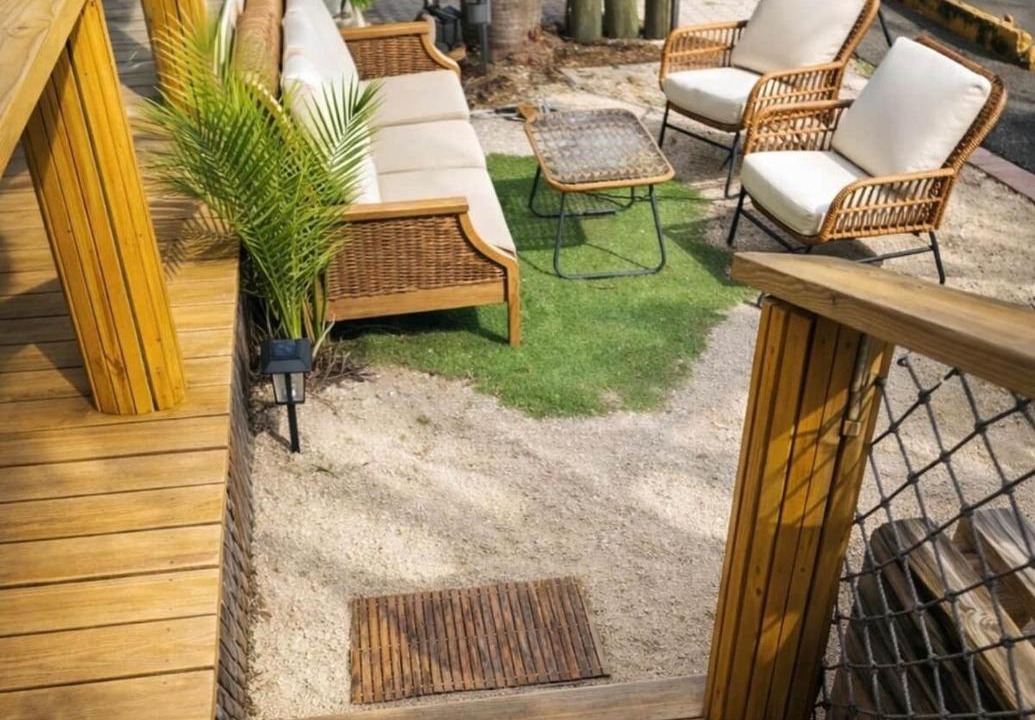Photo of Patio Balcony in Hollywood South Central Beach