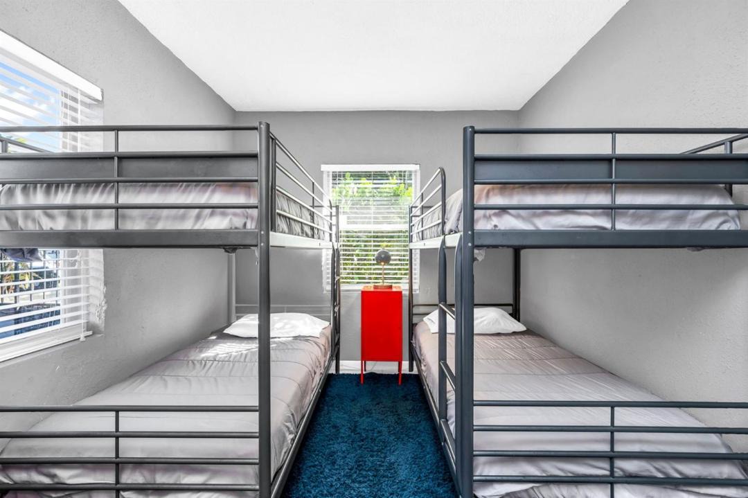 Photo of Bedroom in North Miami Beach