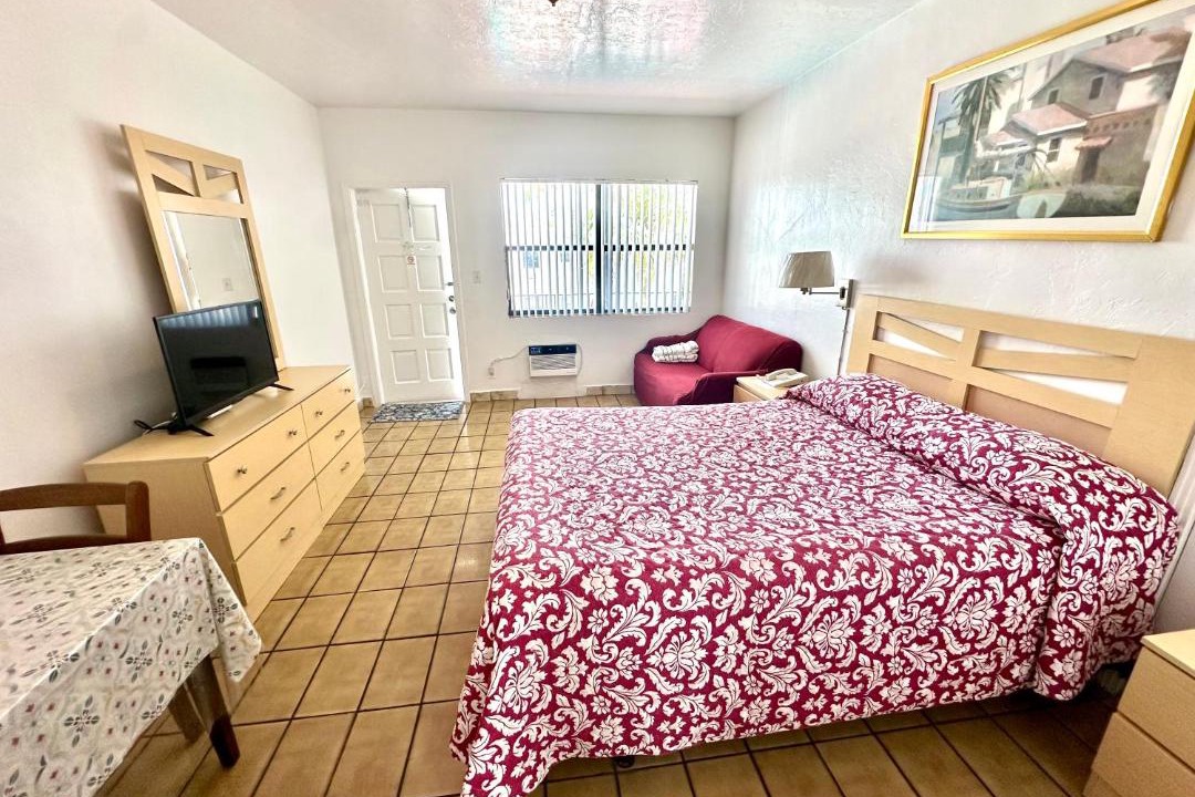Photo of Bedroom in Central Beach