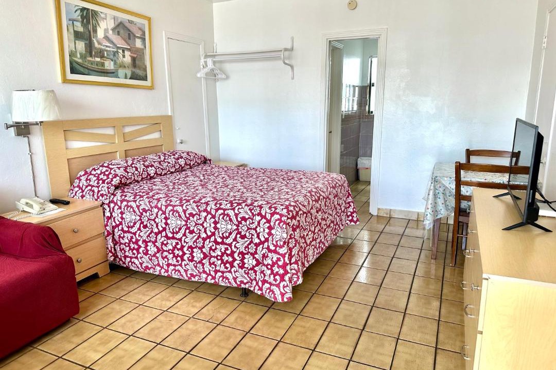 Photo of Bedroom in Central Beach