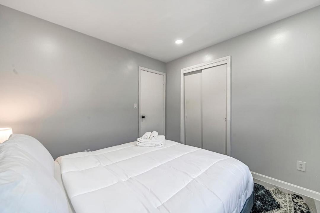 Photo of Bedroom in Constable Hook