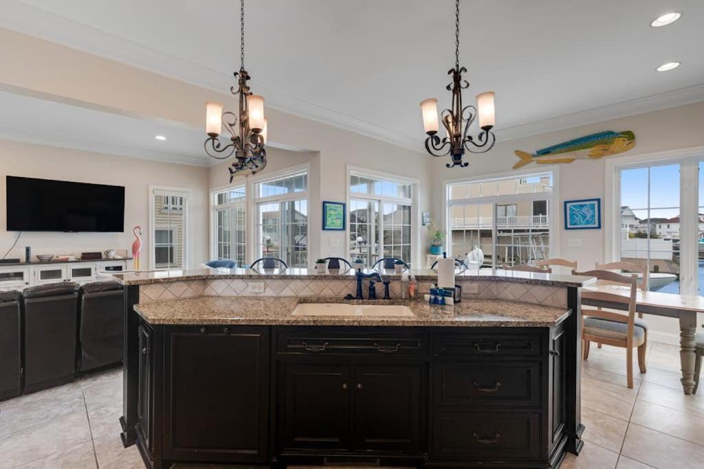 Photo of Kitchen in Edgewater Acres