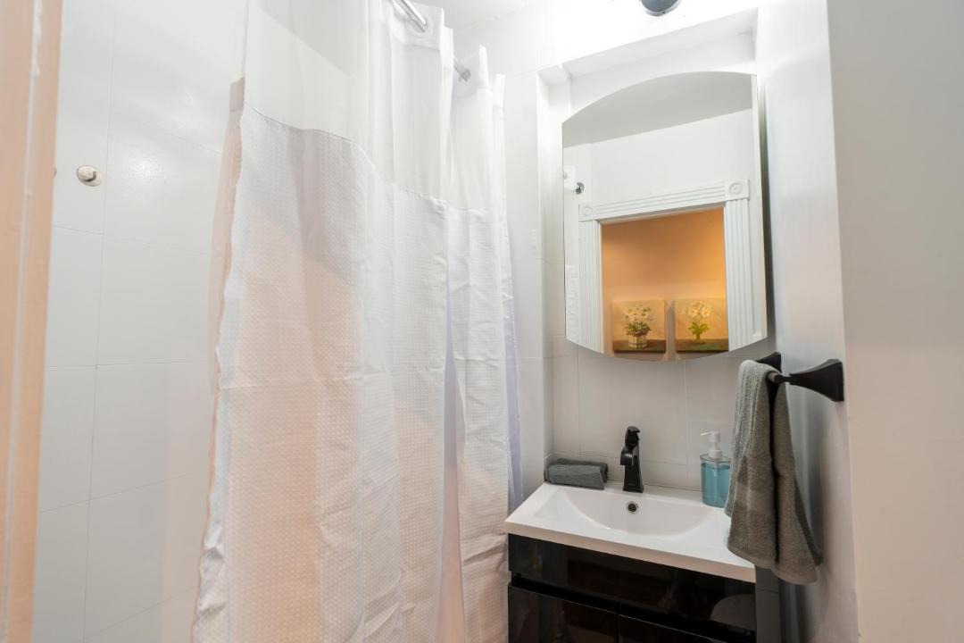 Photo of Bathroom in Peter Cooper Village