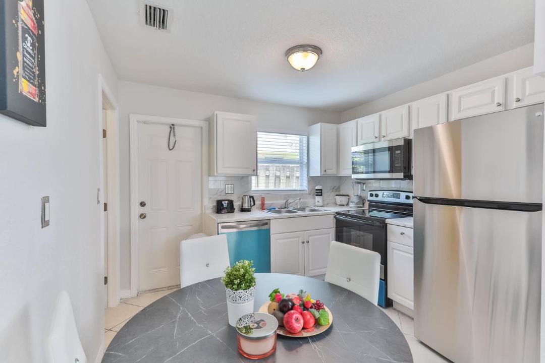 Photo of Kitchen in River Oaks