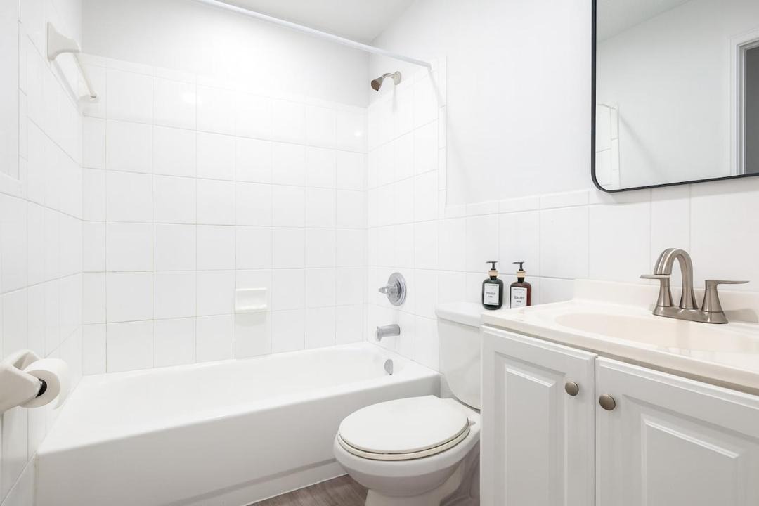 Photo of Bathroom in Riverside Park