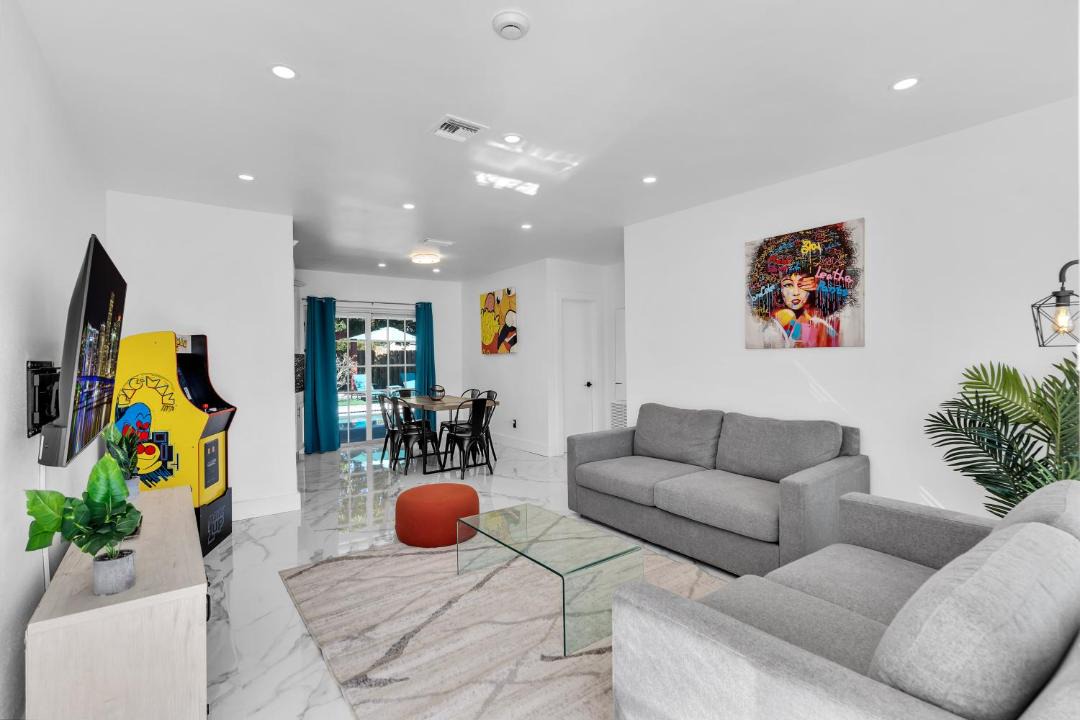 Photo of Livingroom in Driftwood