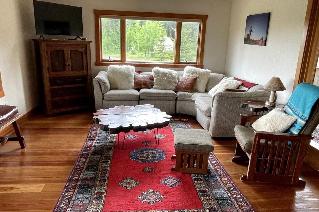 Photo of Livingroom in Polebridge