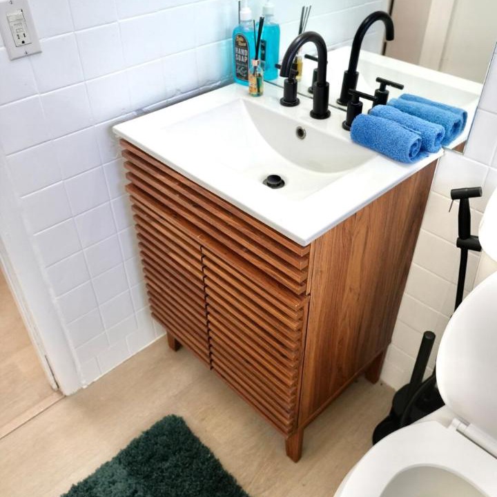 Photo of Bathroom in Driftwood