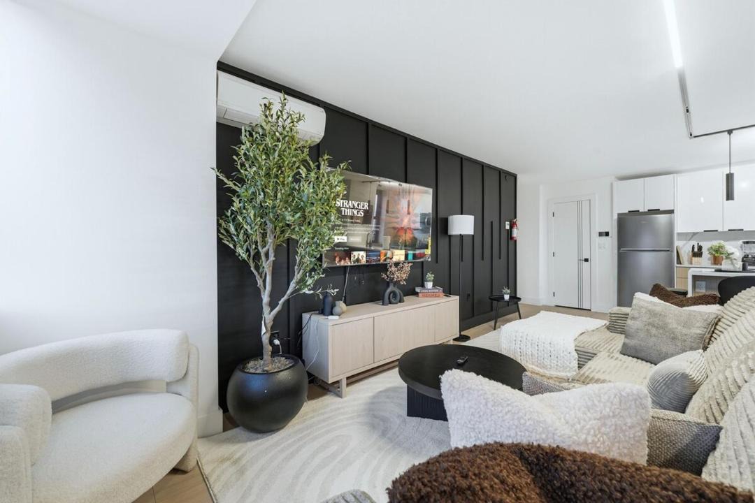 Photo of Livingroom in Newark