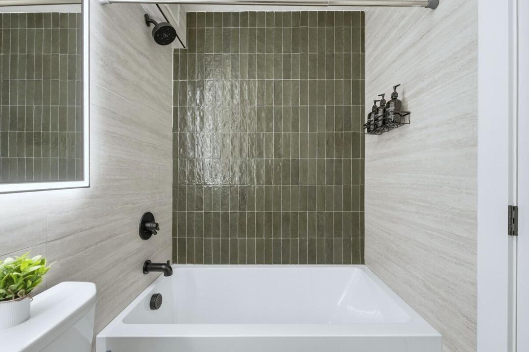 Photo of Bathroom in Newark