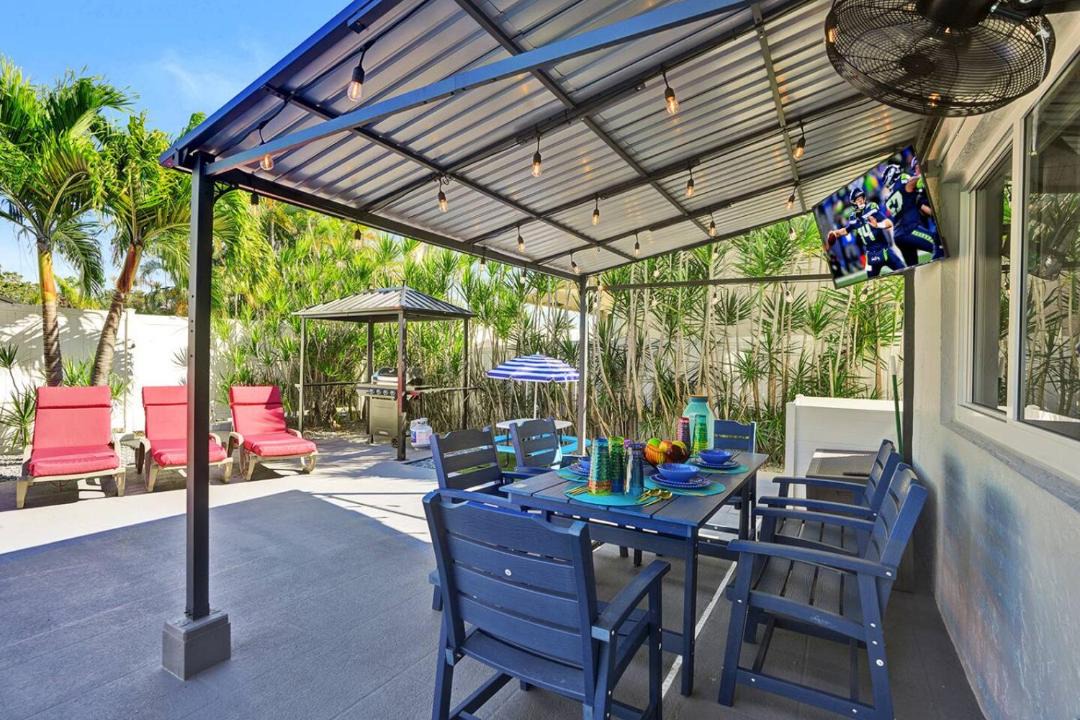 Photo of Patio Balcony in Dania Beach