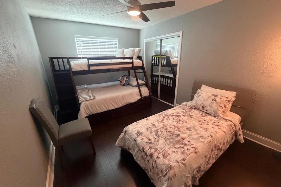 Photo of Bedroom in Dania Beach