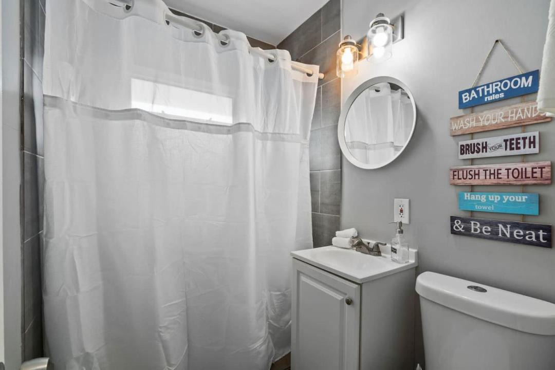 Photo of Bathroom in Lake Ridge