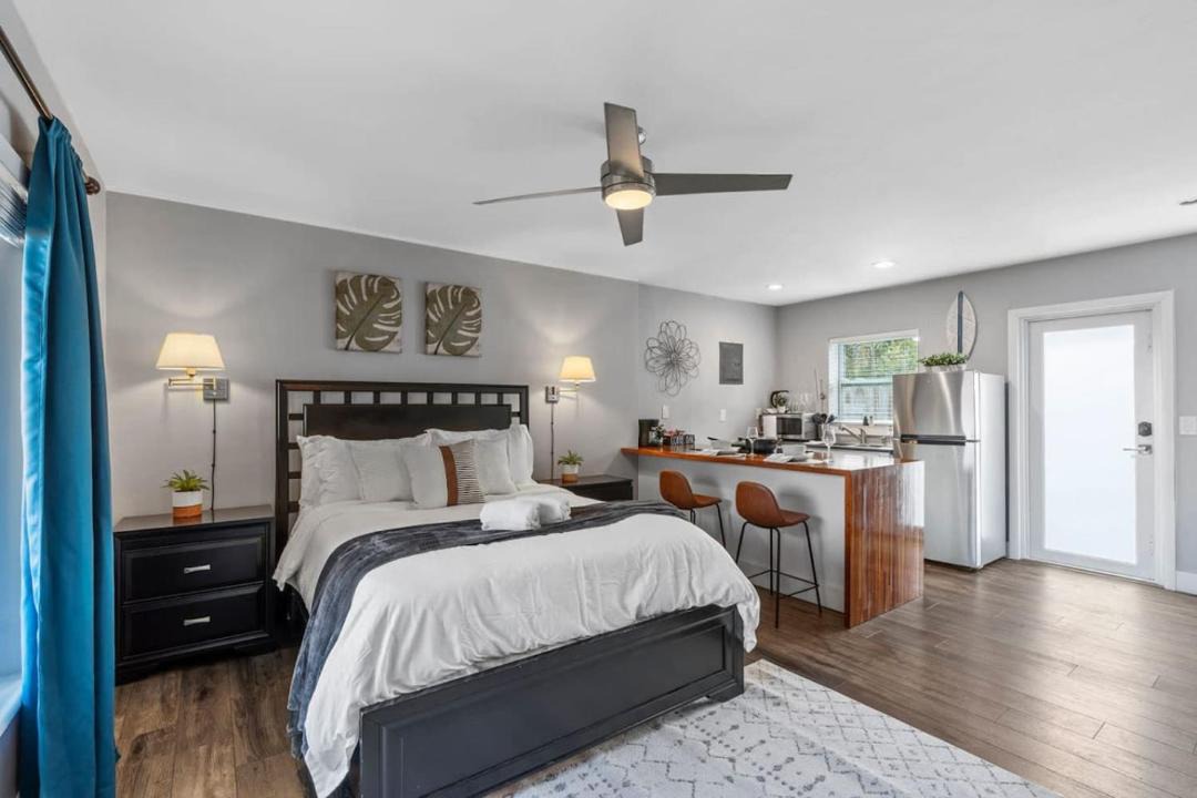 Photo of Bedroom in Lake Ridge