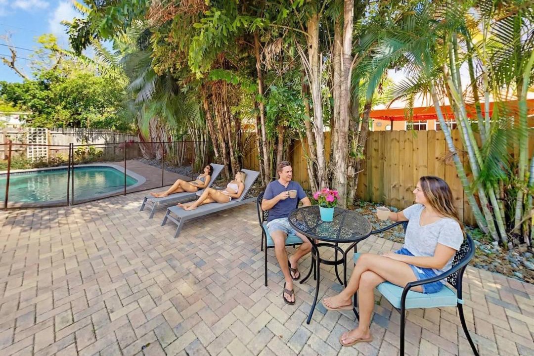 Photo of Patio Balcony in River Oaks