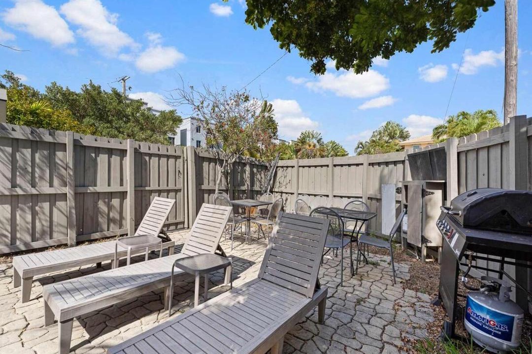 Photo of Patio Balcony in Wilton Manors