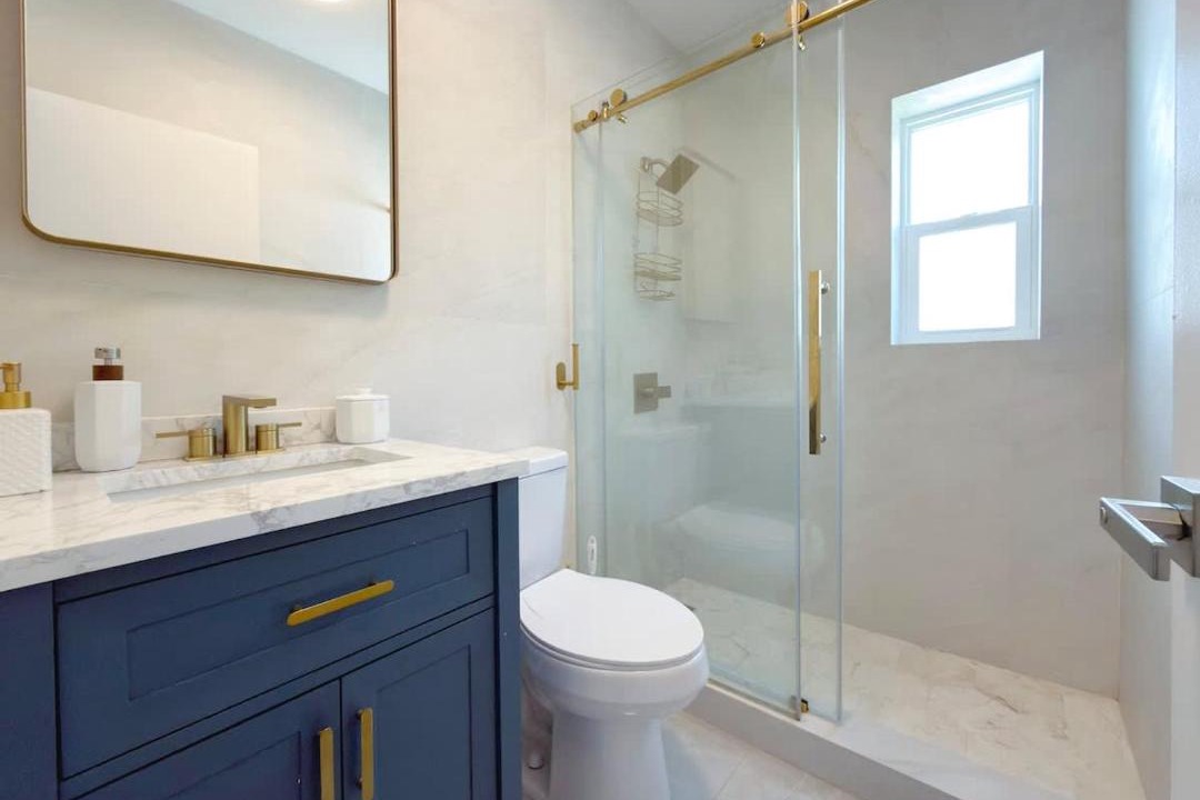 Photo of Bathroom in Hallandale Beach