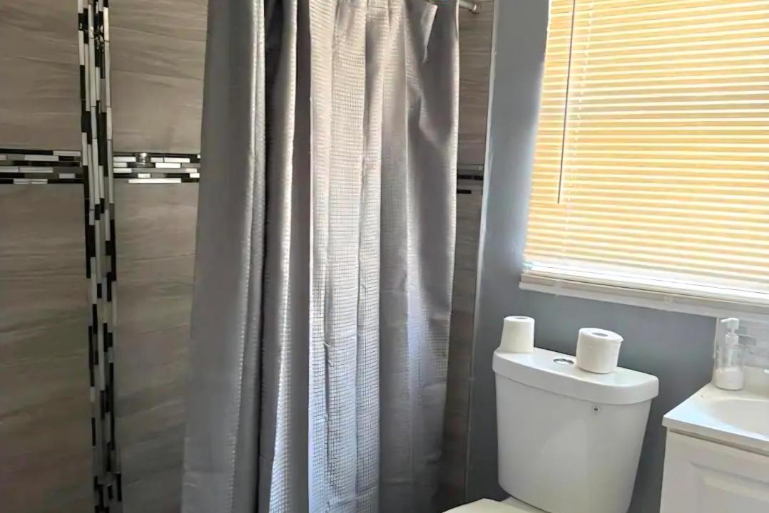 Photo of Bathroom in Lauderhill