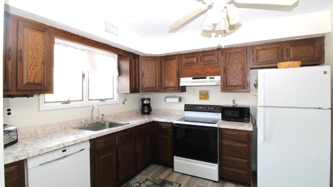 Photo of Others in Admiral Estates