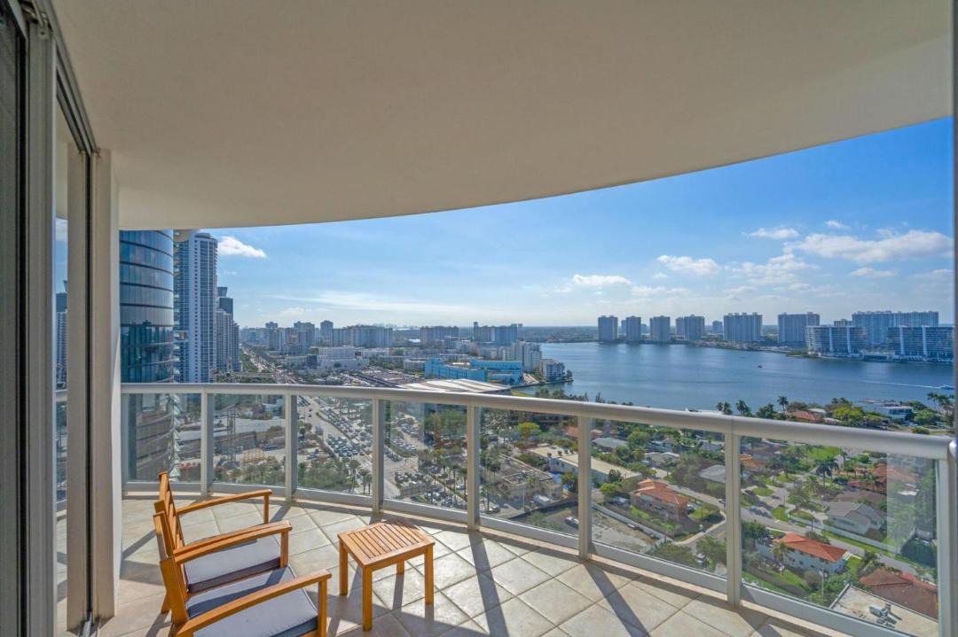 Photo of Others in Sunny Isles Beach