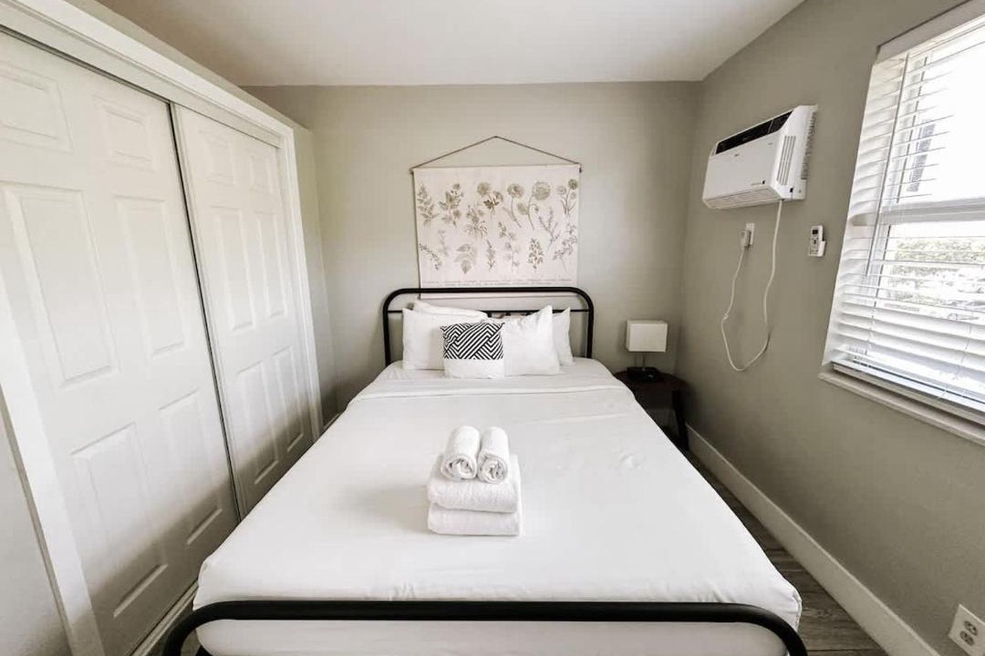 Photo of Bedroom in Poinciana Park