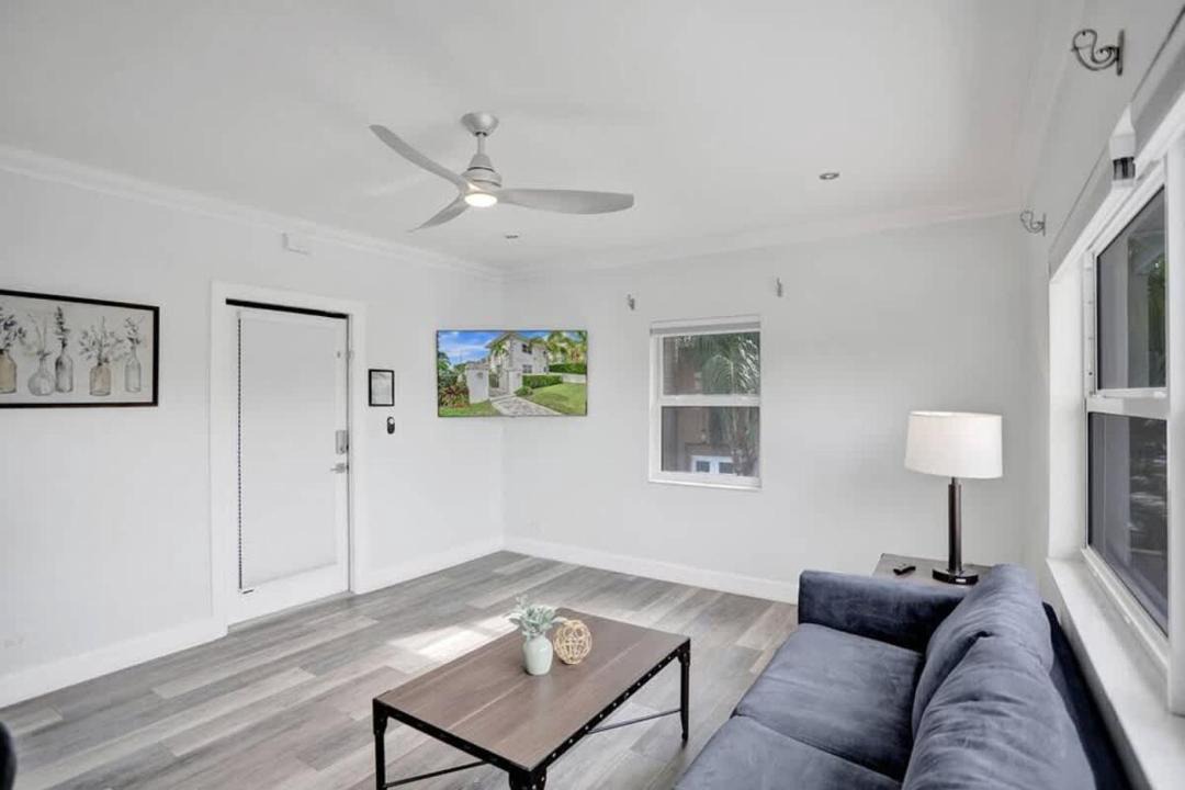 Photo of Others in Hendricks and Venice Isles