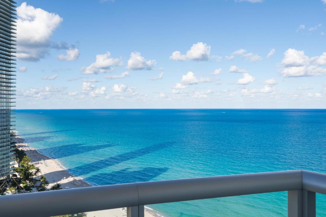 Photo of Others in Sunny Isles Beach