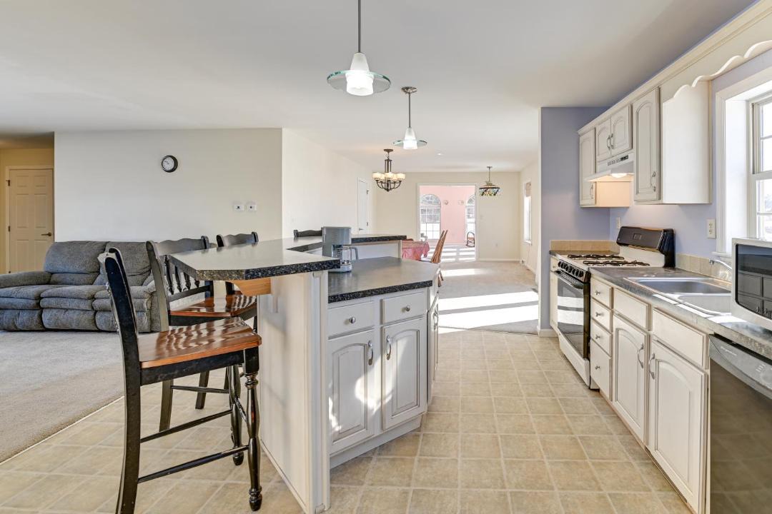 Photo of Kitchen in Town of Root