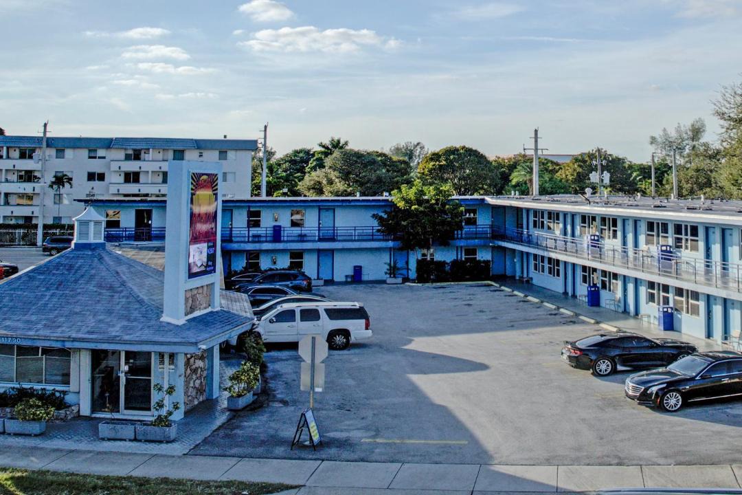 Photo of Others in North Miami