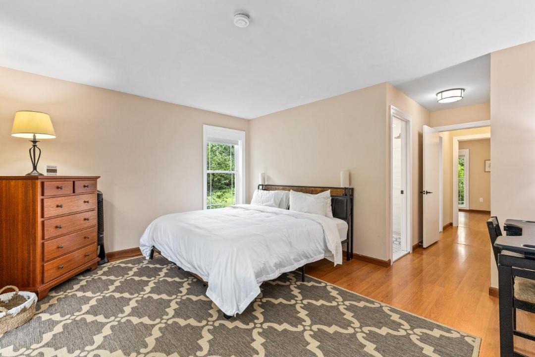Photo of Bedroom in Harwood
