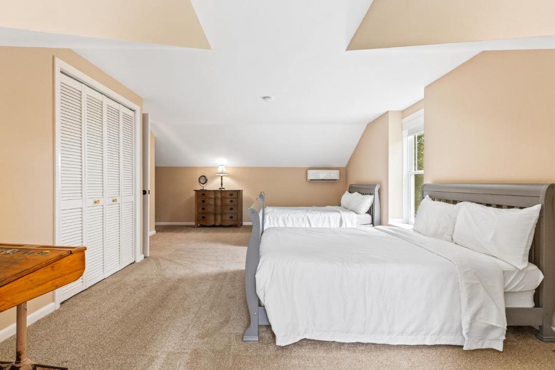 Photo of Bedroom in Harwood